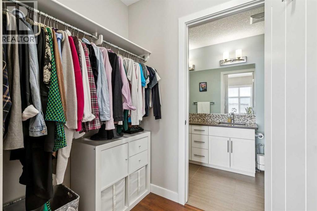 Single Family House for Sale in  Silverado Plains Park SW Silverado Calgary 