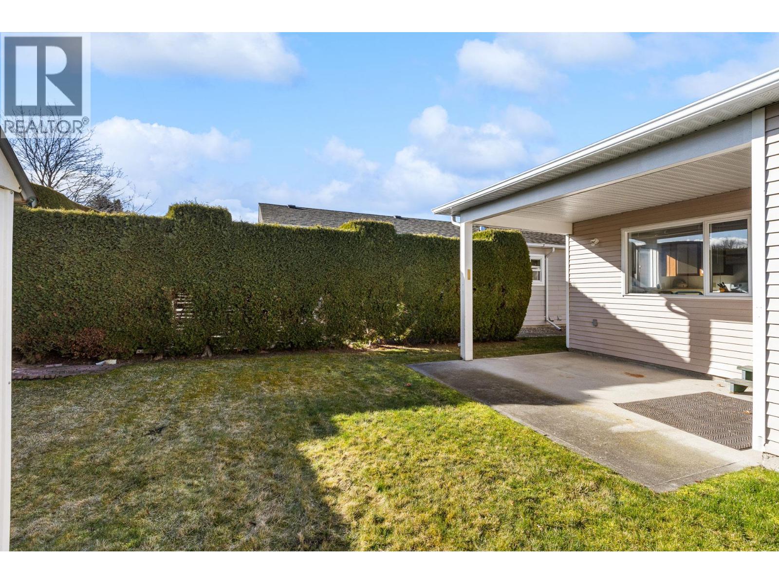 322 1260 Raymer Road, Kelowna