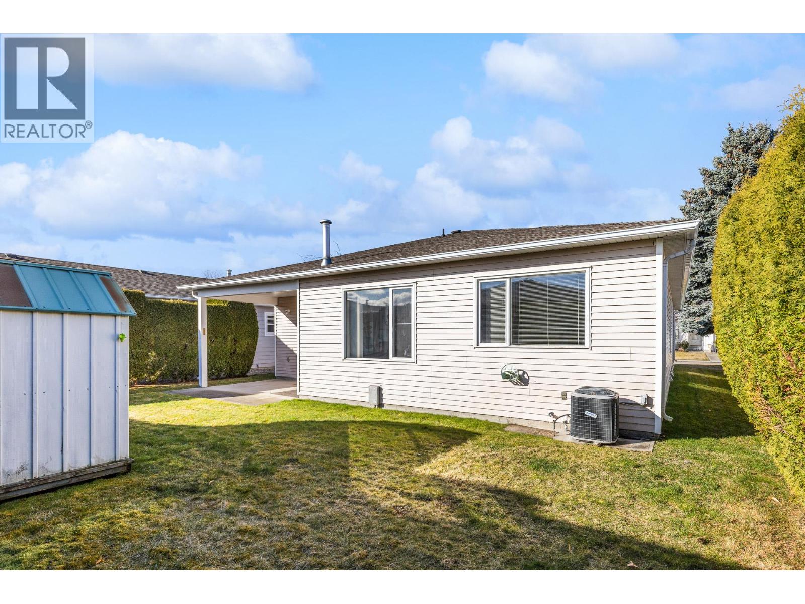 322 1260 Raymer Road, Kelowna