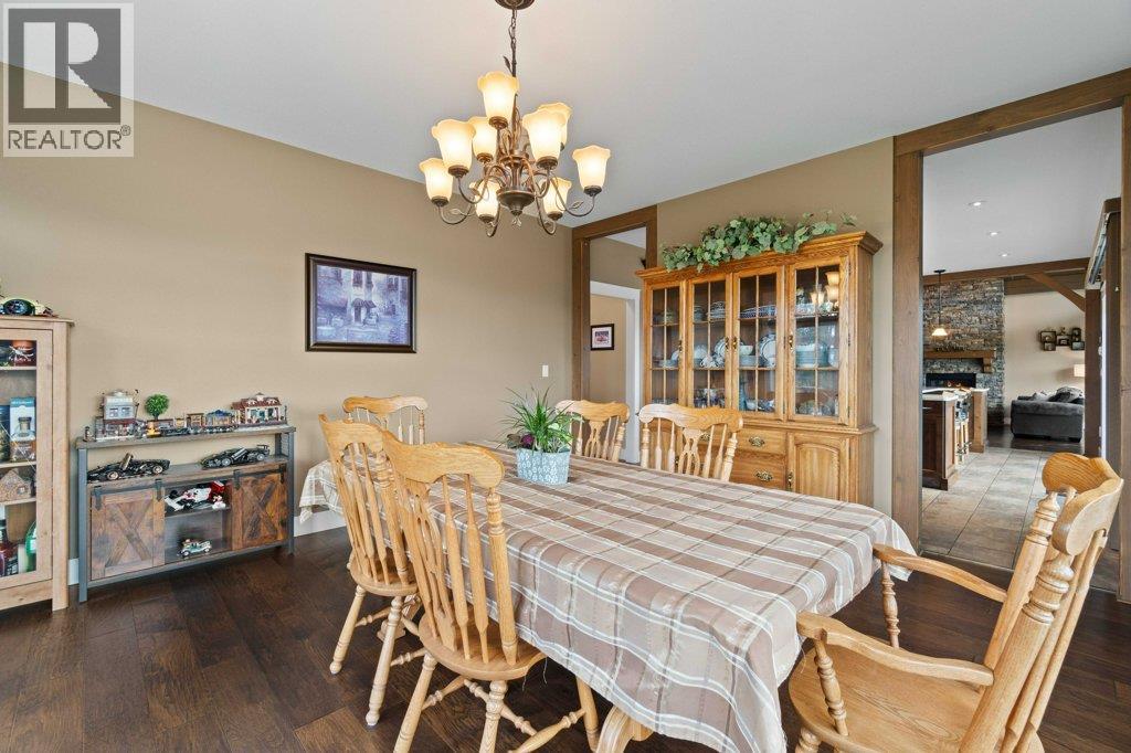 1401 65 Street SW, Salmon Arm