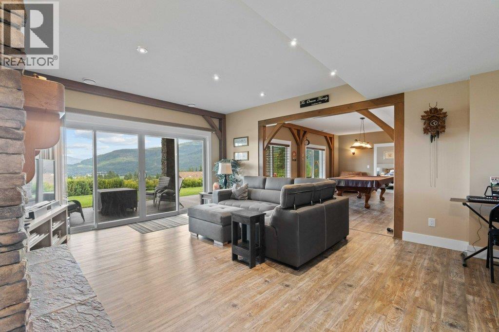 1401 65 Street SW, Salmon Arm