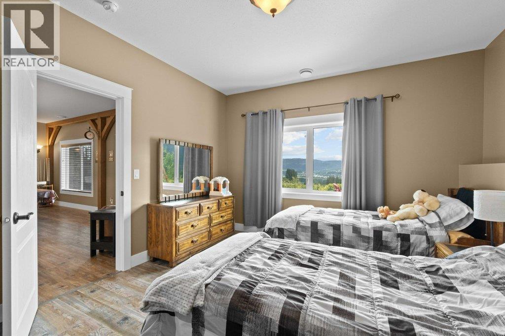 1401 65 Street SW, Salmon Arm