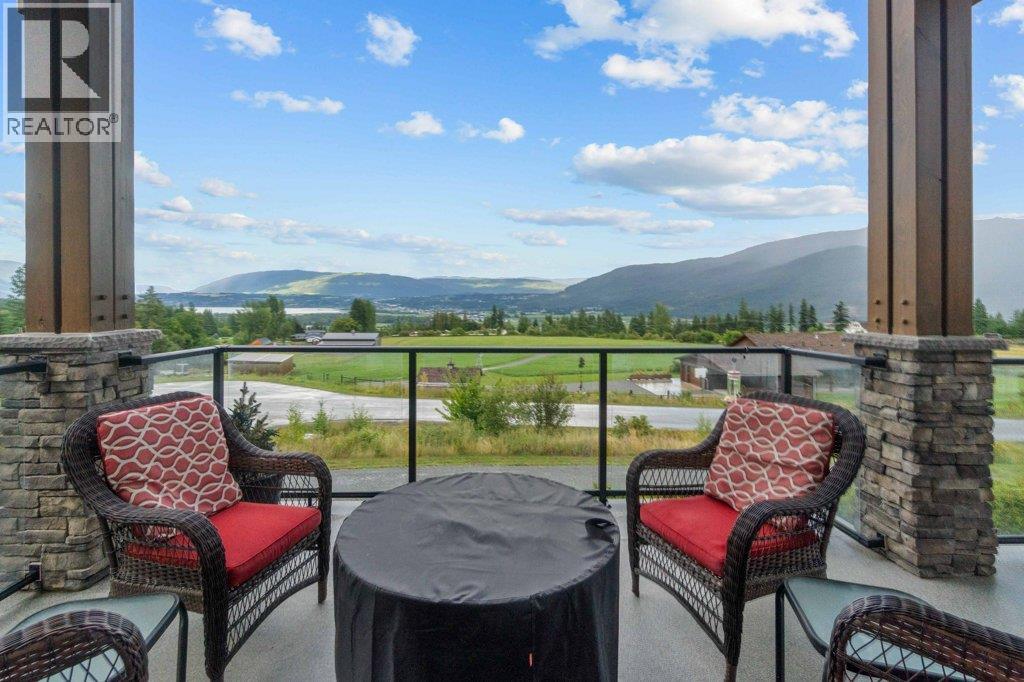 1401 65 Street SW, Salmon Arm
