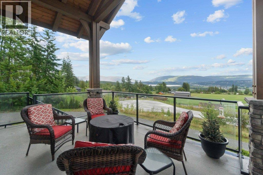 1401 65 Street SW, Salmon Arm