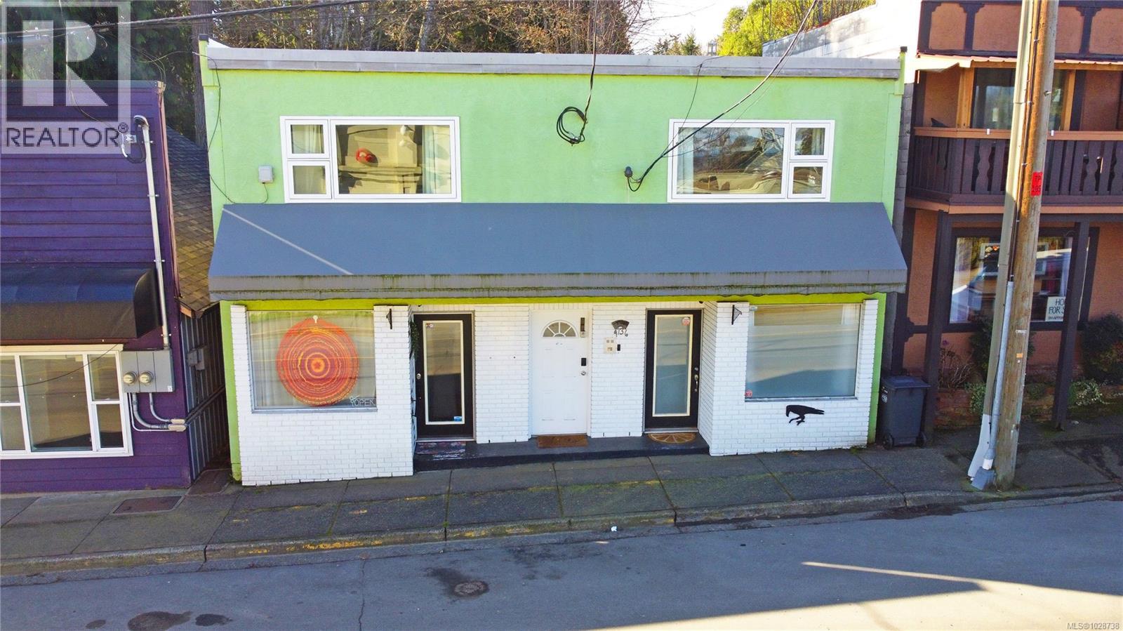 9736 Chemainus Rd - 1