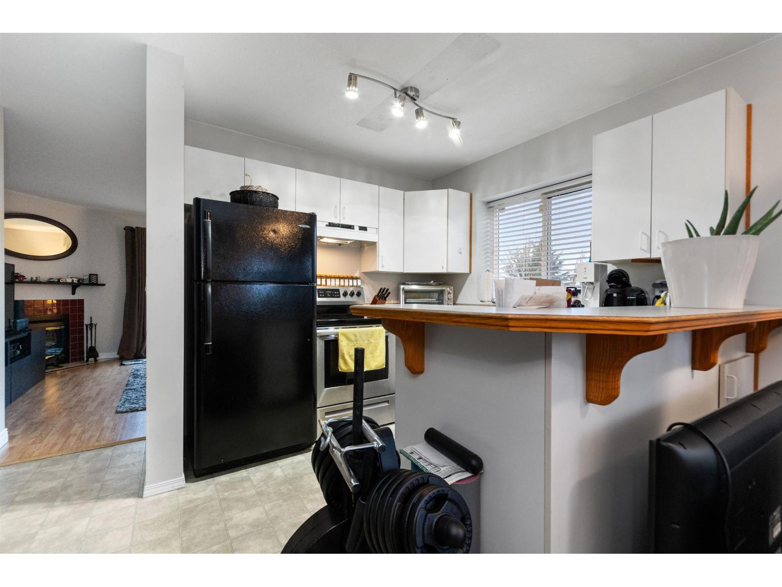 1 9206 CORBOULD STREET, Chilliwack Proper West, Chilliwack