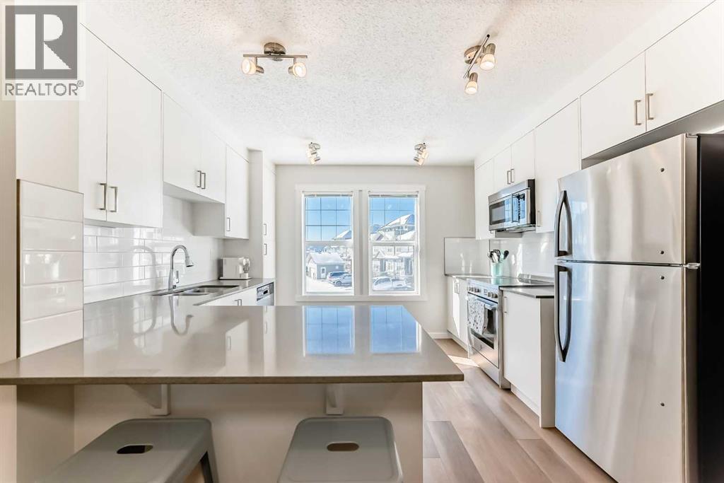 Single Family House for Sale in  Cranbrook Square SE Cranston Calgary 