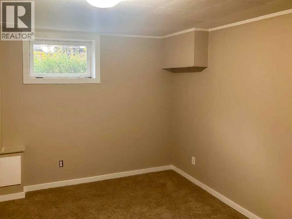 Single Family House Bungalow for Sale in  Waterloo Drive SW Wildwood Calgary 