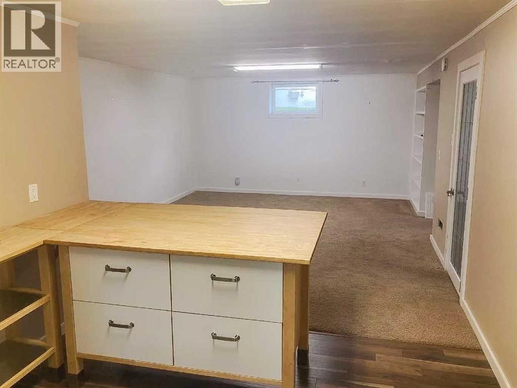 Single Family House Bungalow for Sale in  Waterloo Drive SW Wildwood Calgary 