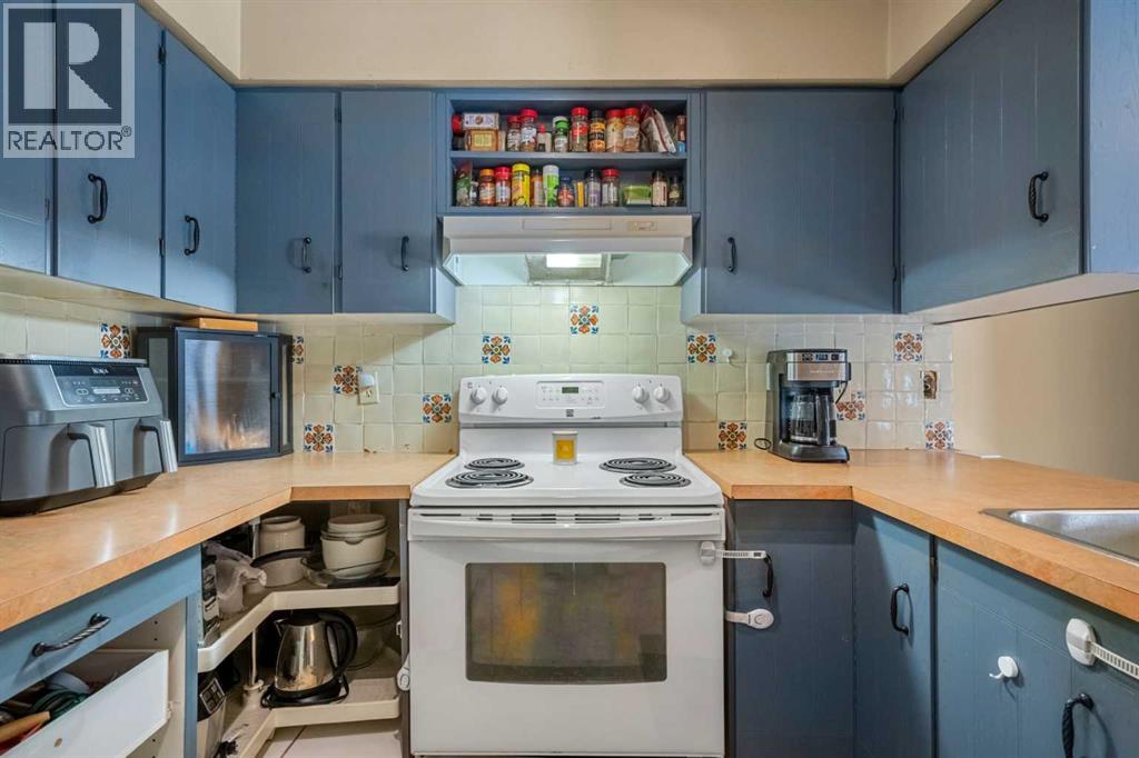 Single Family House Bungalow for Sale in  Deerbow Place SE Deer Run Calgary 