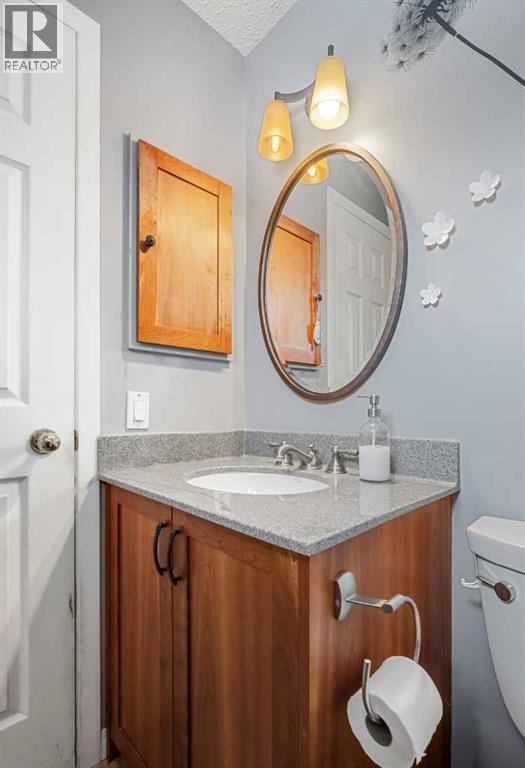 Single Family House Bungalow for Sale in  Deerbow Place SE Deer Run Calgary 