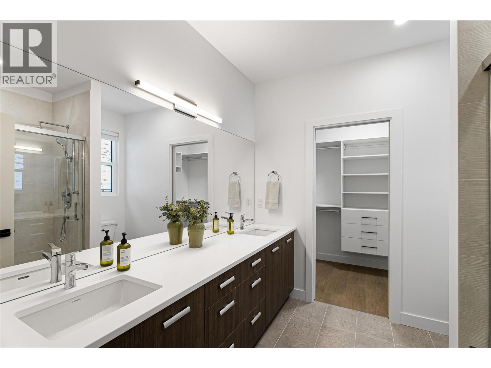 2400 Coldwater Drive Unit# 106, Kamloops