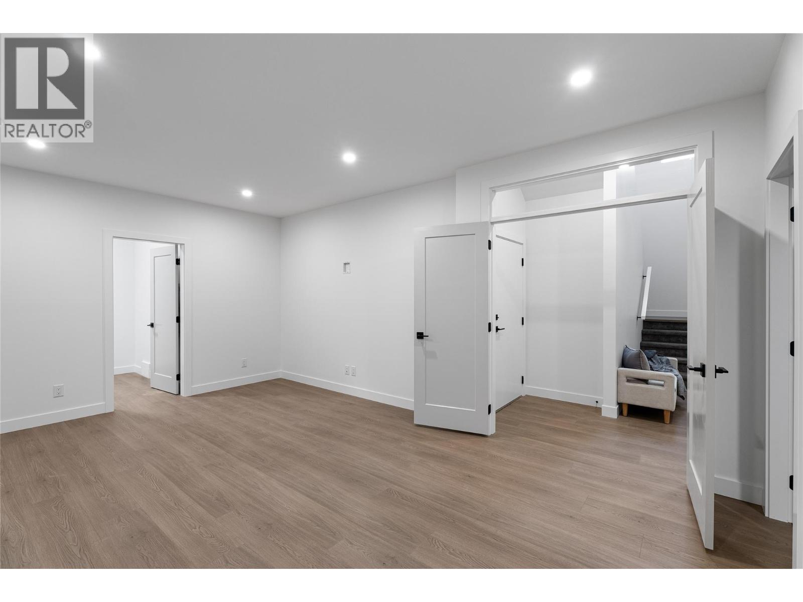 2400 Coldwater Drive Unit# 106, Kamloops