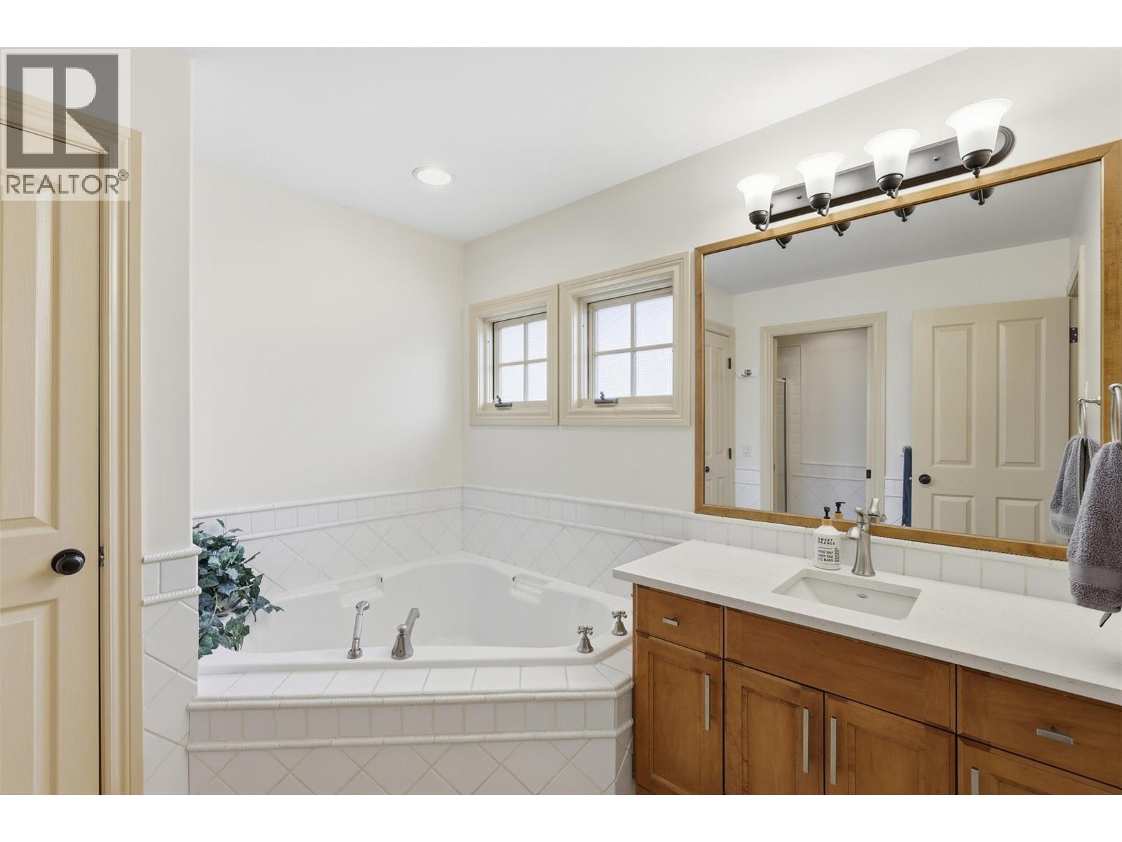 300 Mariposa Court, Kamloops