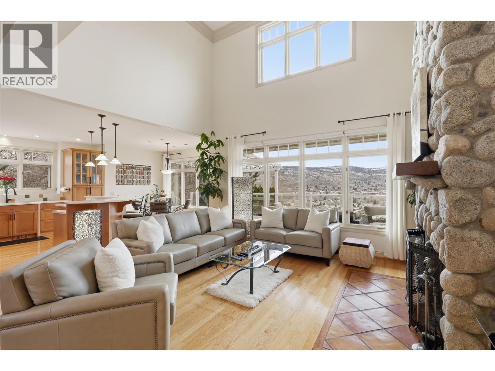 300 Mariposa Court, Kamloops