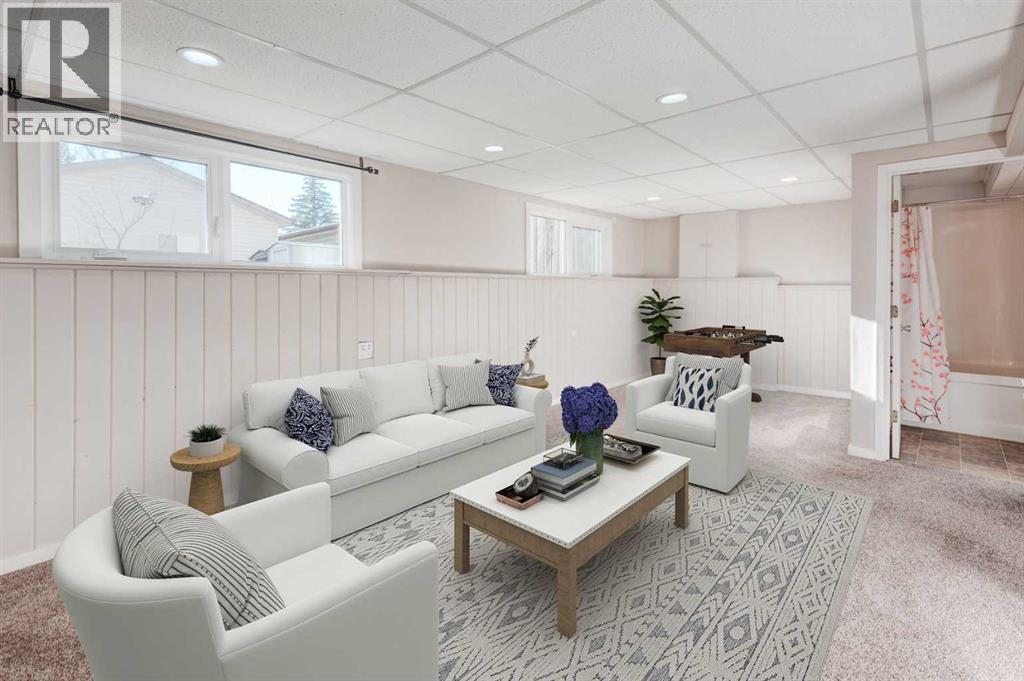 Single Family House Bi-level for Sale in  Midridge Gardens SE Midnapore Calgary 