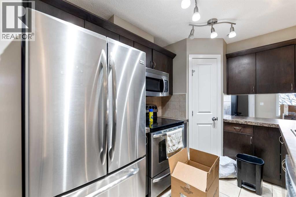 
          4 Kingsland Close Southeast
            <br/>
            <span>Airdrie</span>
            , 
            <span>AB</span>
             <span>T4A0J3</span>
         - Photo 11