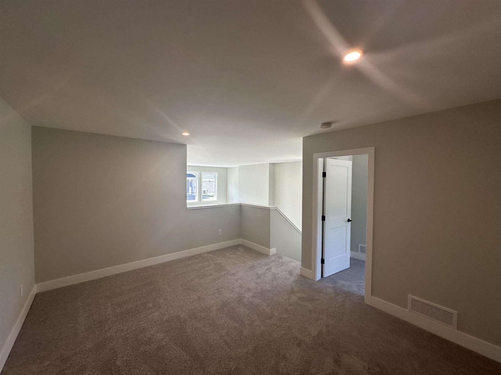 1985 SPARROW HAWK PLACE, Mt Woodside, Agassiz