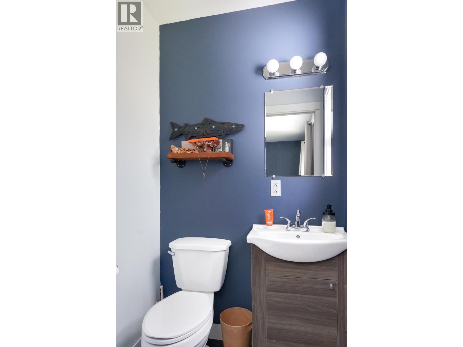 60 ANGLE STREET, Kitimat