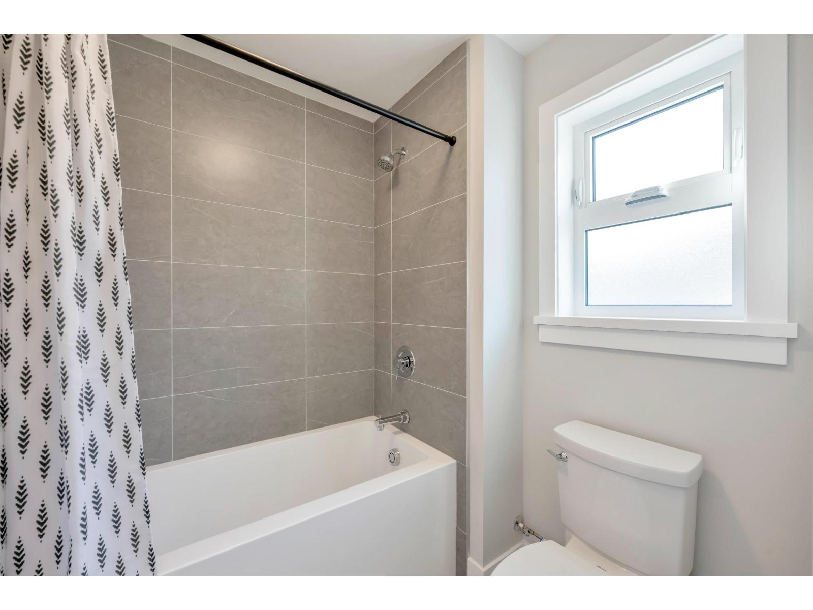 1997 SPARROW HAWK PLACE, Mt Woodside, Agassiz