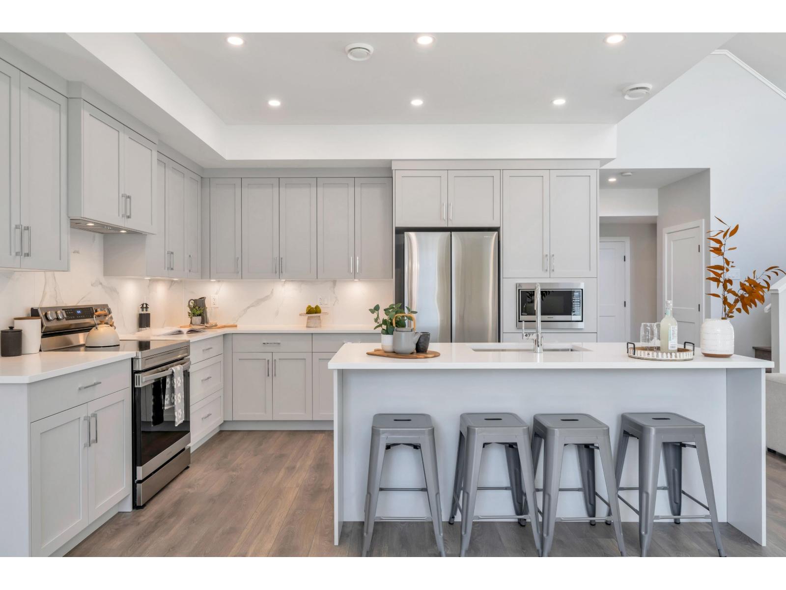 1997 SPARROW HAWK PLACE, Mt Woodside, Agassiz