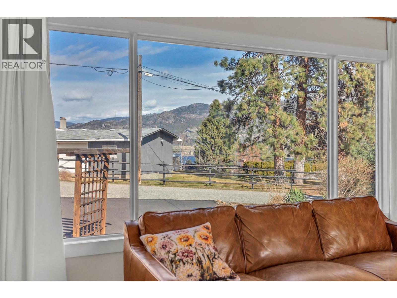 113 Hemlock Avenue, Kaleden