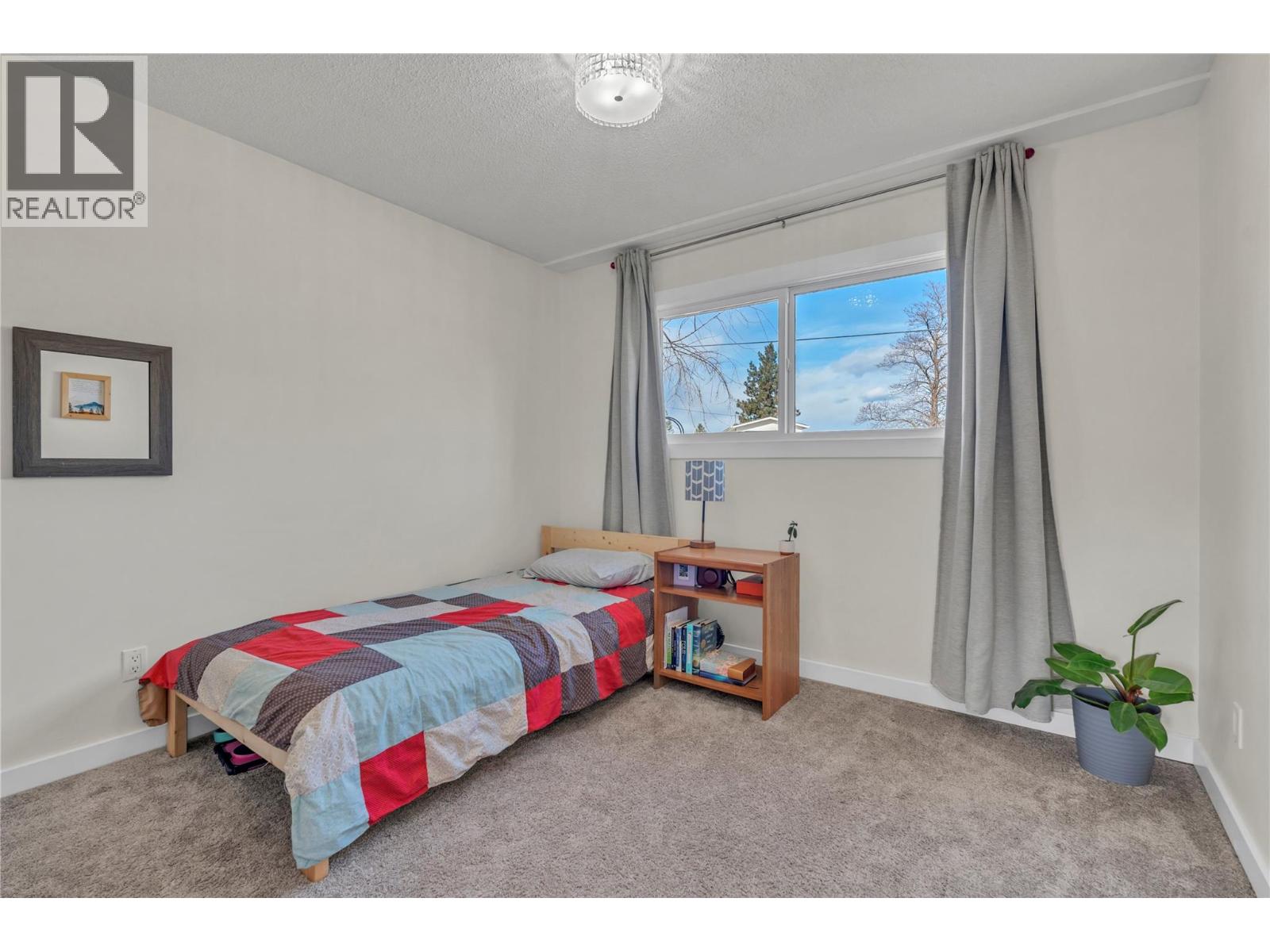 113 Hemlock Avenue, Kaleden