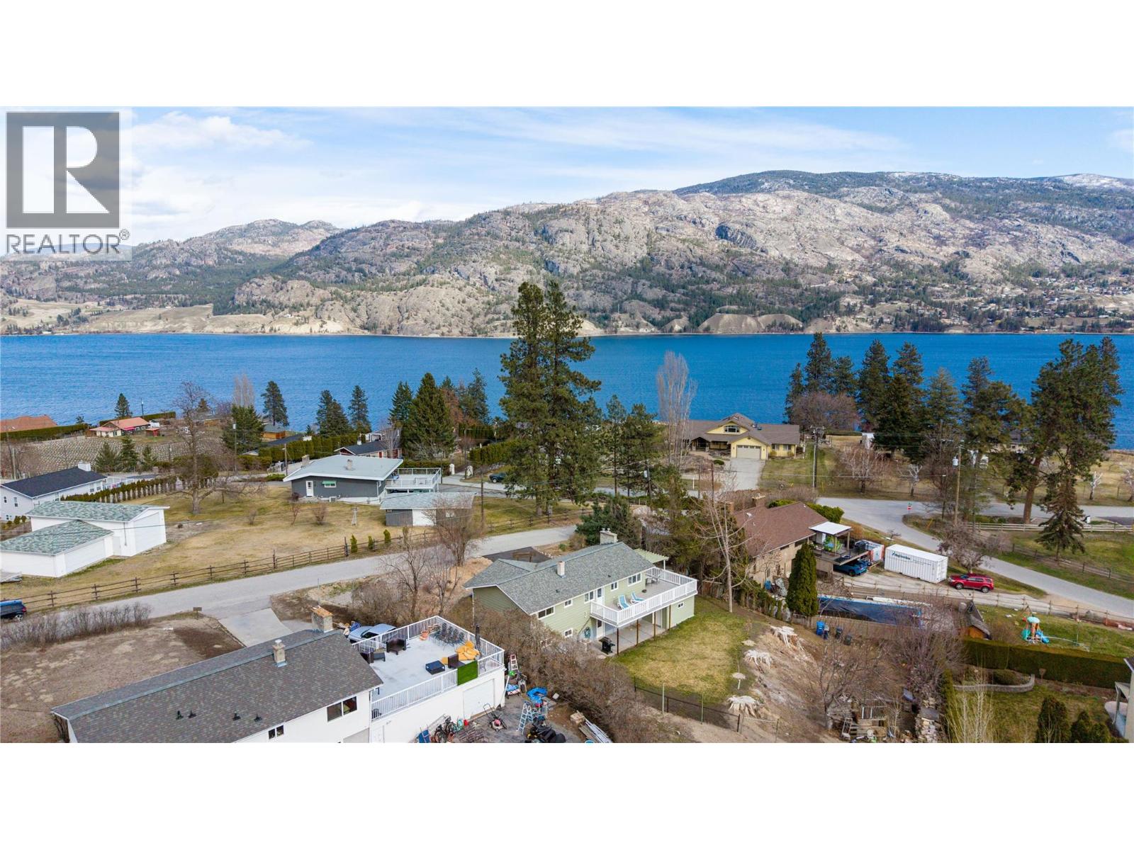 113 Hemlock Avenue, Kaleden