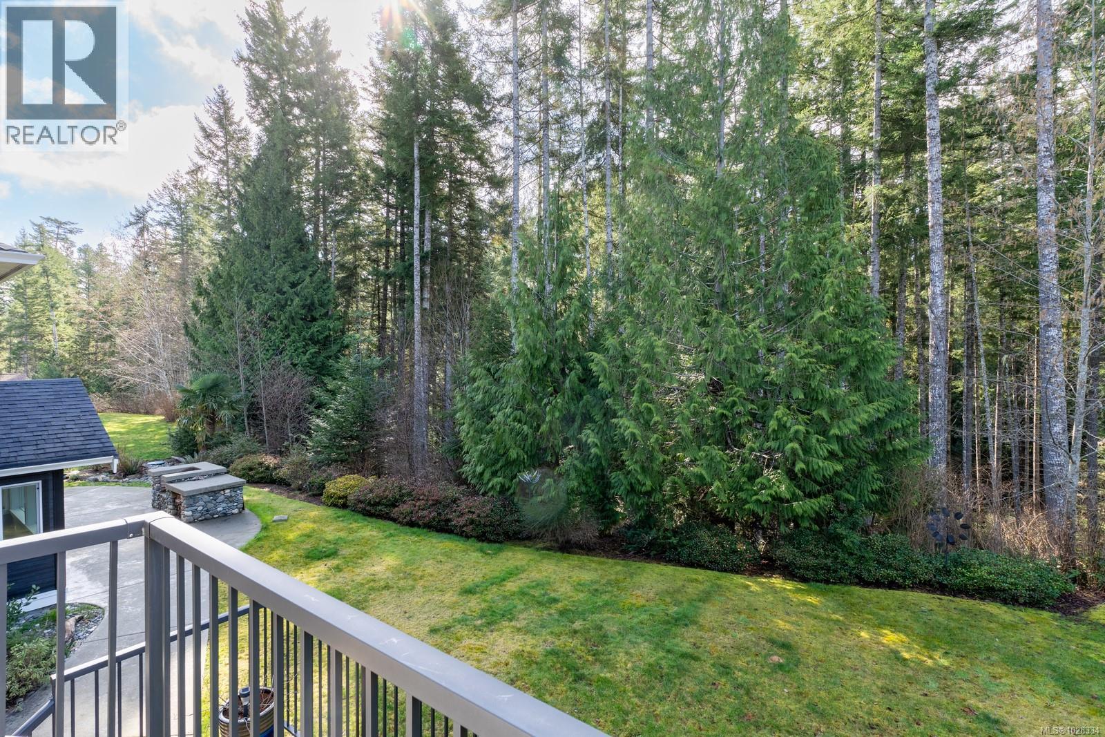 3022 Sarah Dr - 61