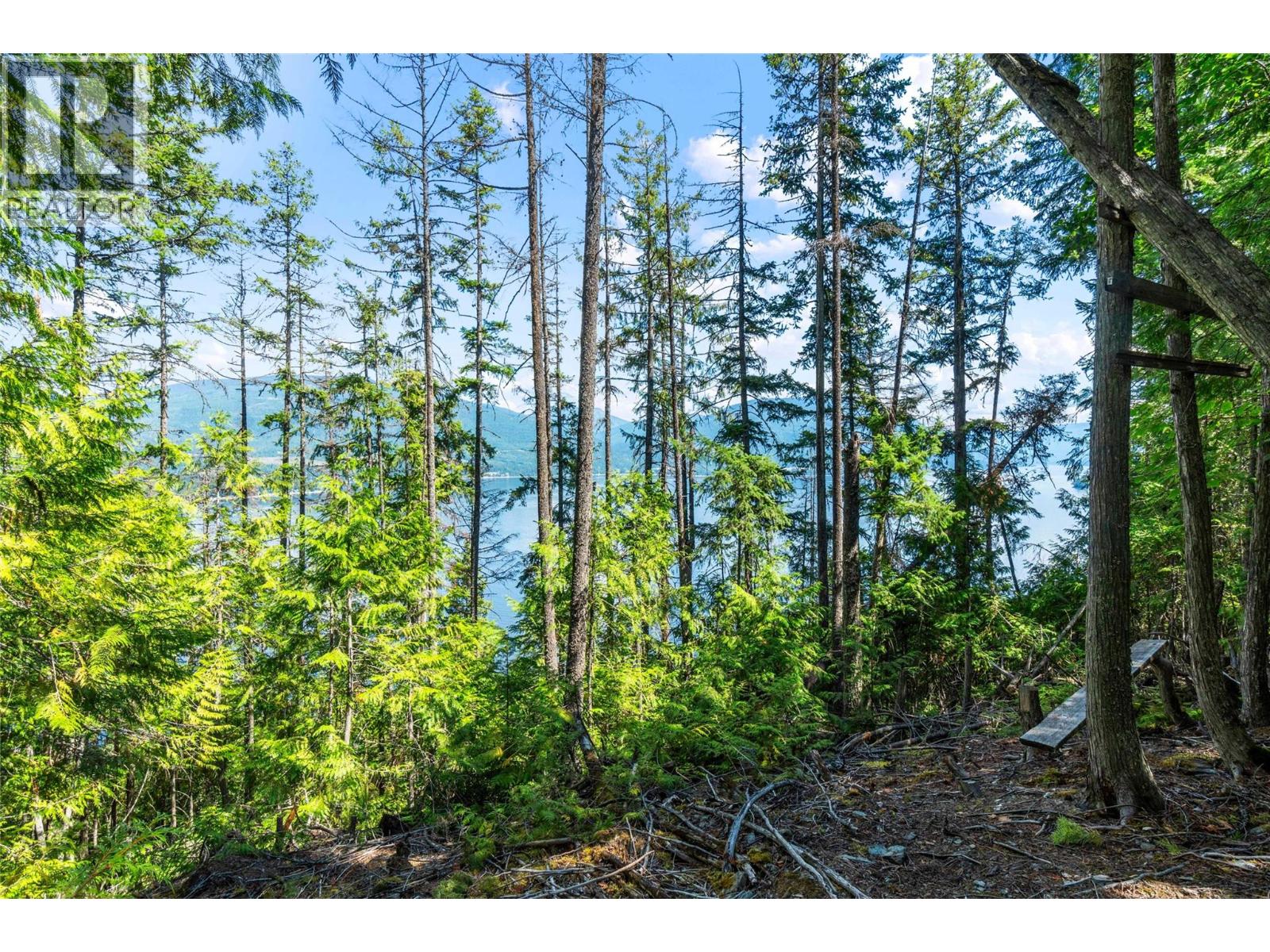 3560 Eagle Bay Road, Eagle Bay