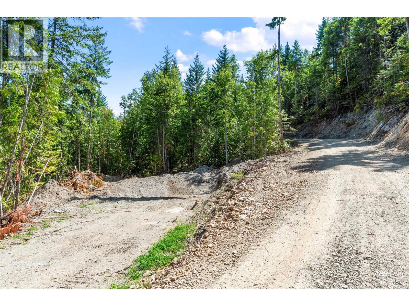 3560 Eagle Bay Road, Eagle Bay