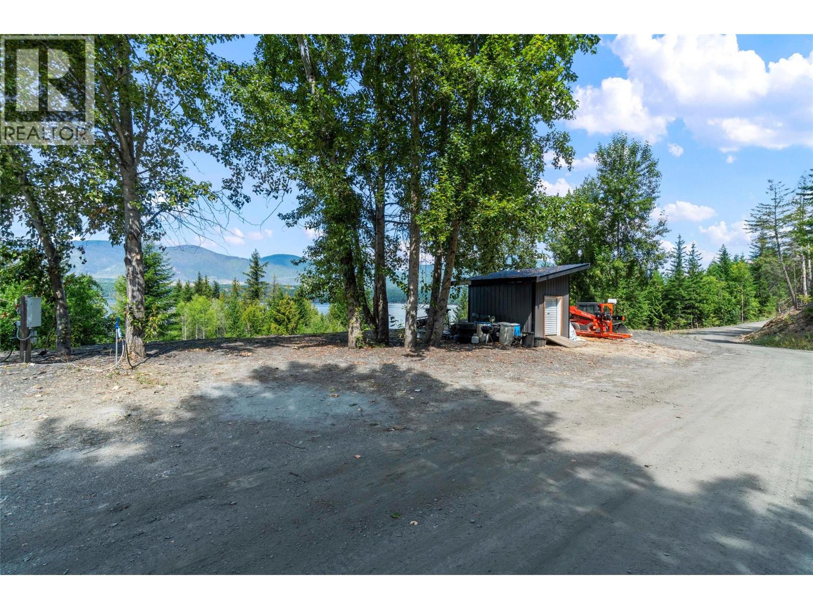 3560 Eagle Bay Road, Eagle Bay