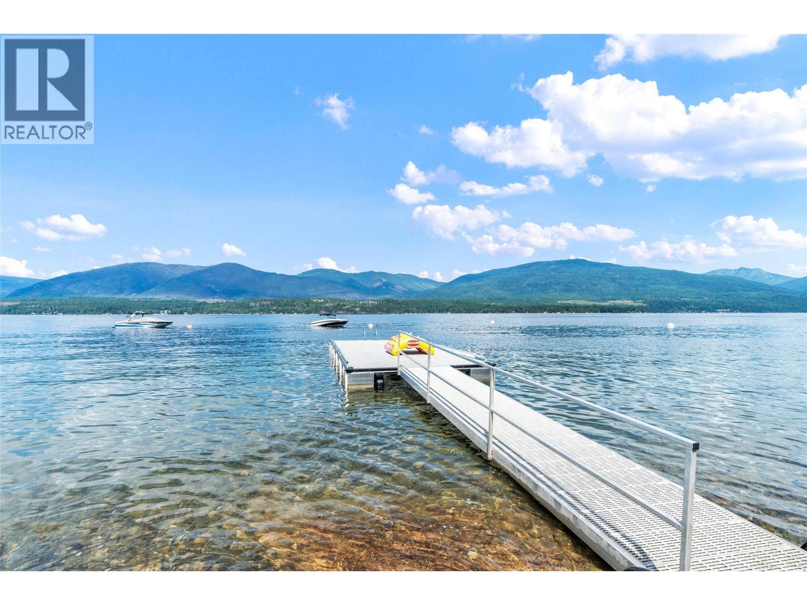 3560 Eagle Bay Road, Eagle Bay