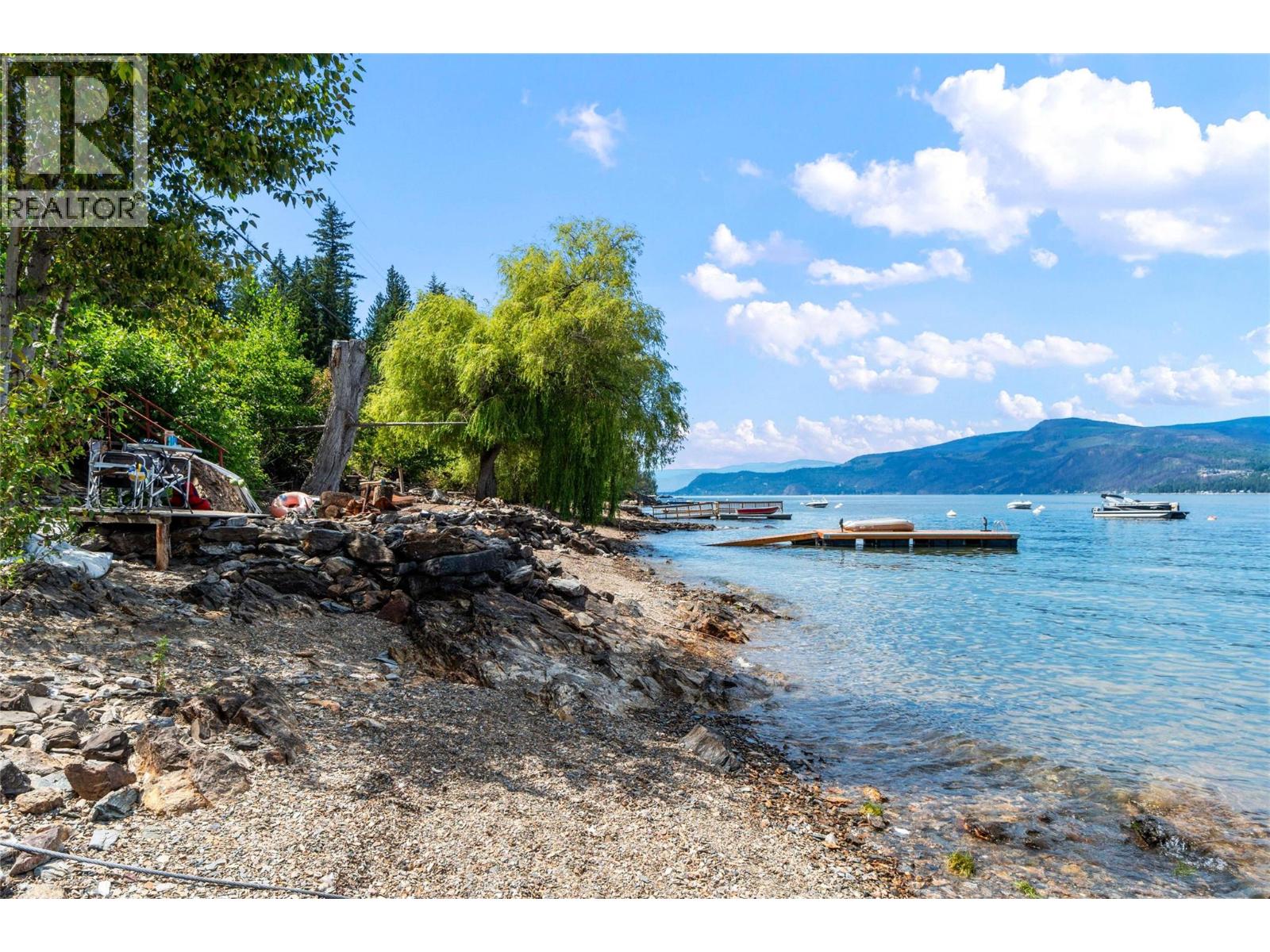 3560 Eagle Bay Road, Eagle Bay