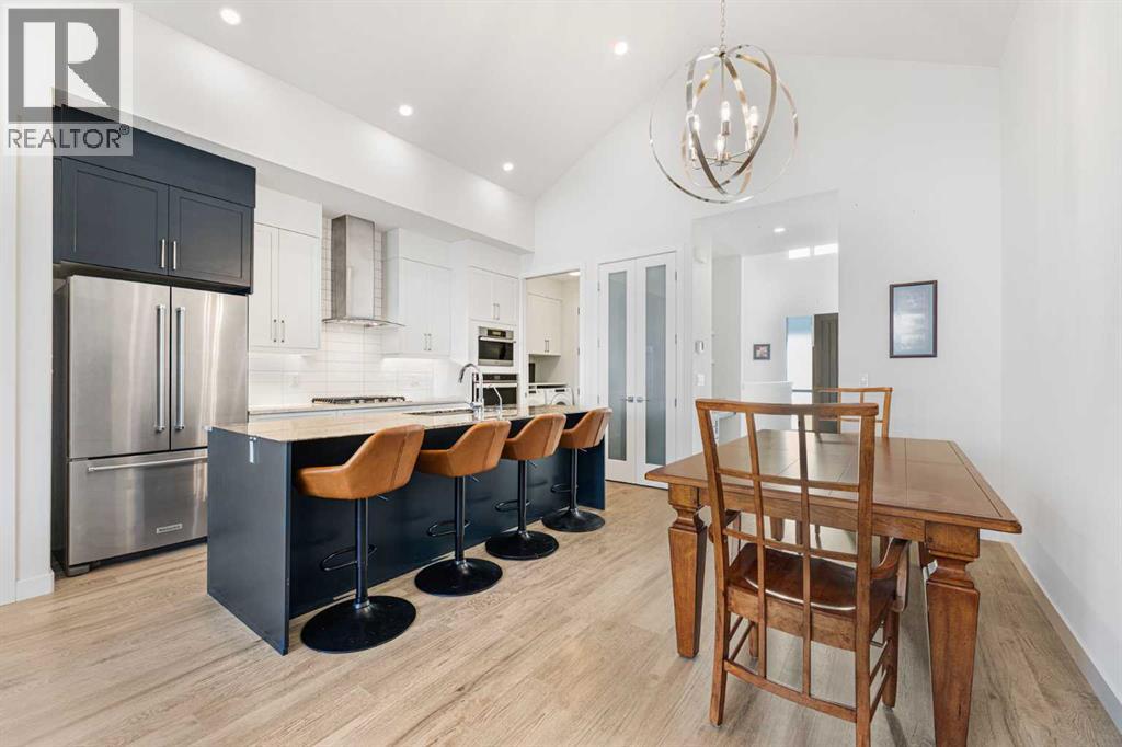 Single Family House for Sale in  Crestmont Boulevard SW Crestmont Calgary 