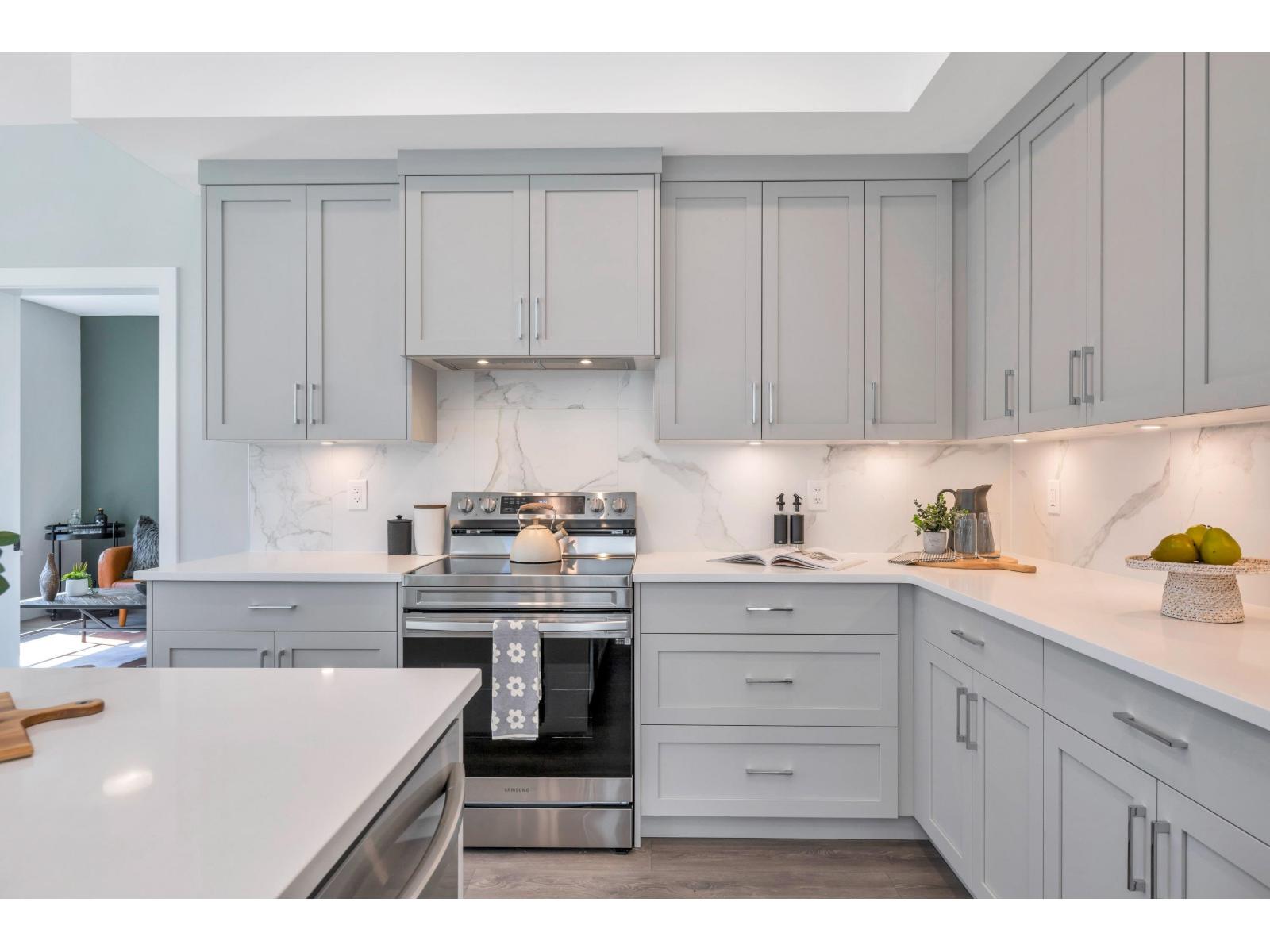 1981 SPARROW HAWK PLACE, Mt Woodside