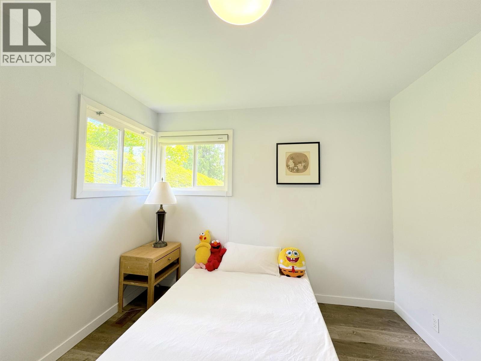 1126 KINGS AVENUE, West Vancouver