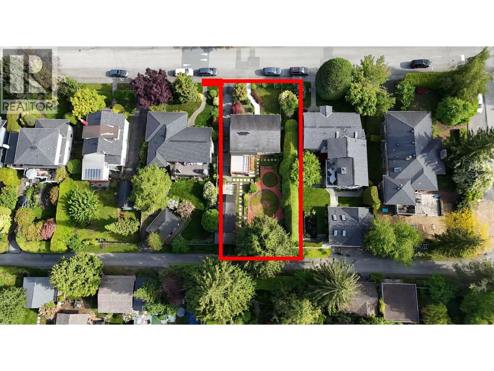 1126 KINGS AVENUE, West Vancouver