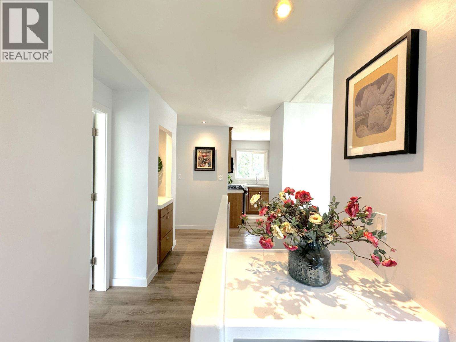 1126 KINGS AVENUE, West Vancouver