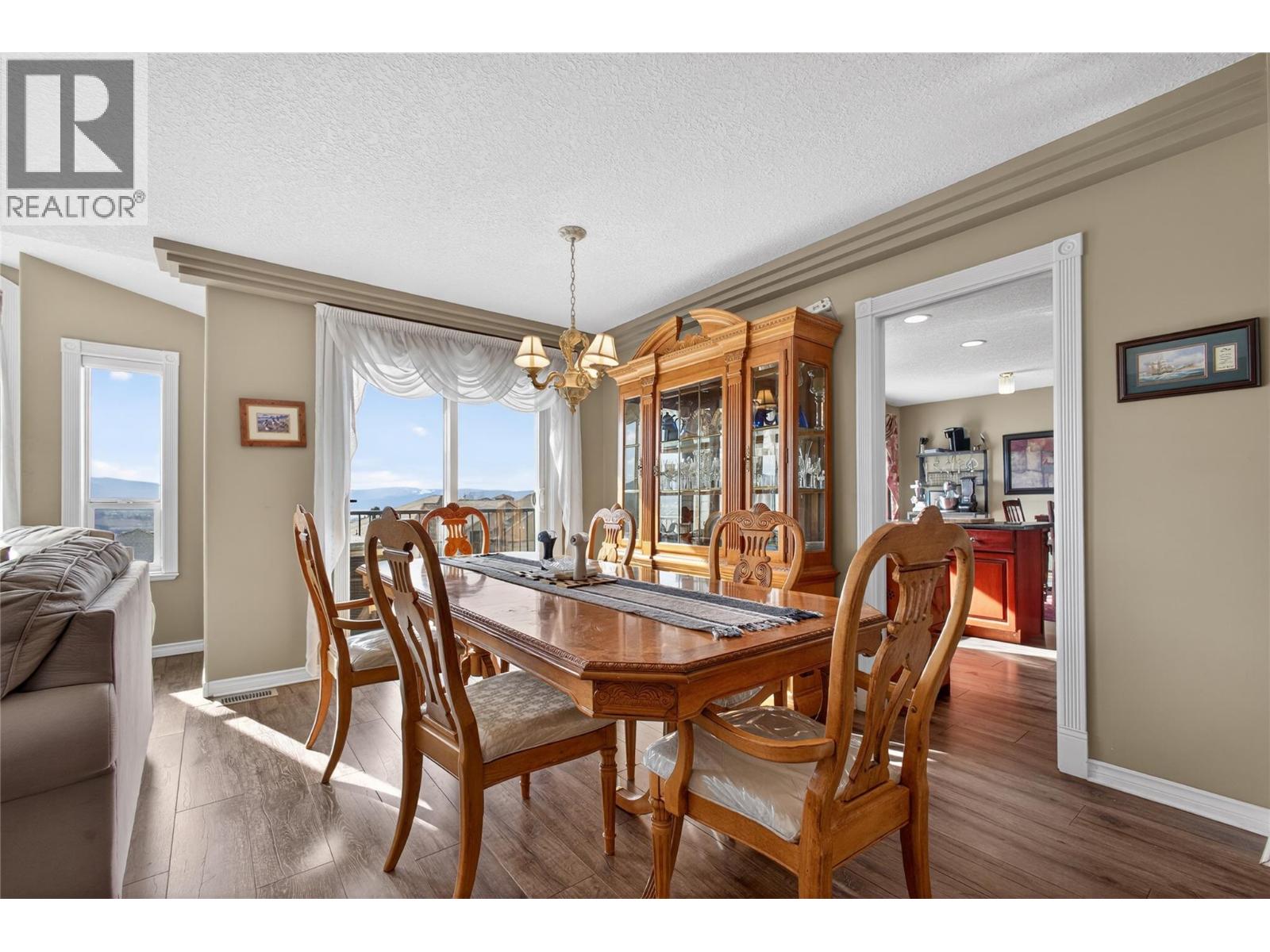  1562 Longley Crescent, Kelowna