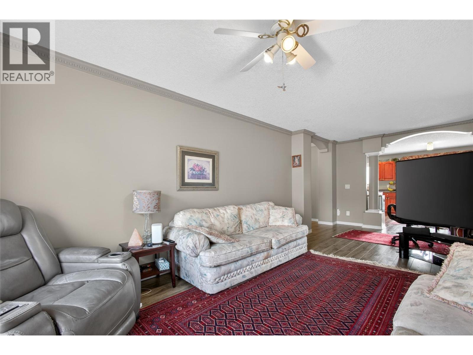  1562 Longley Crescent, Kelowna