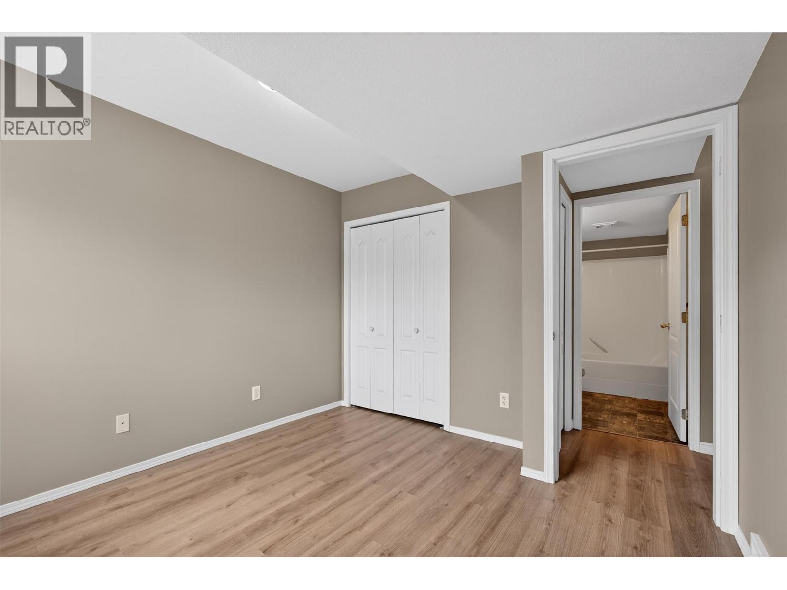  1562 Longley Crescent, Kelowna