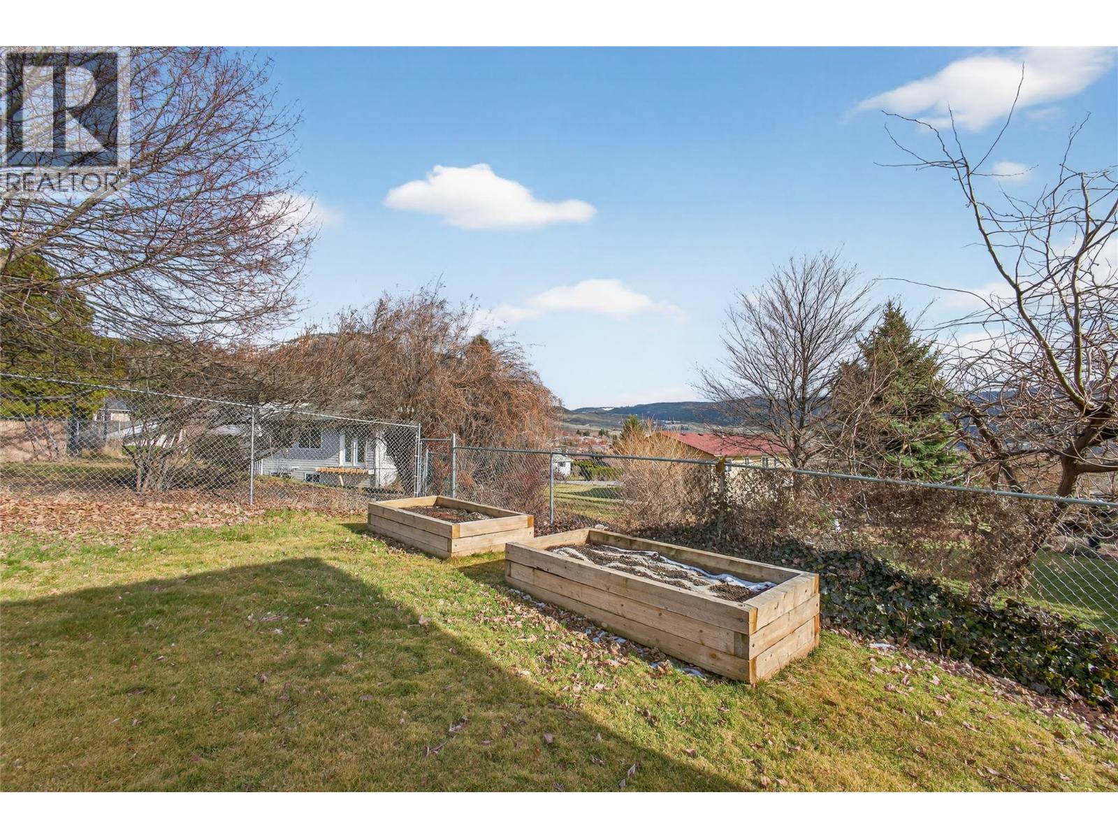  1562 Longley Crescent, Kelowna