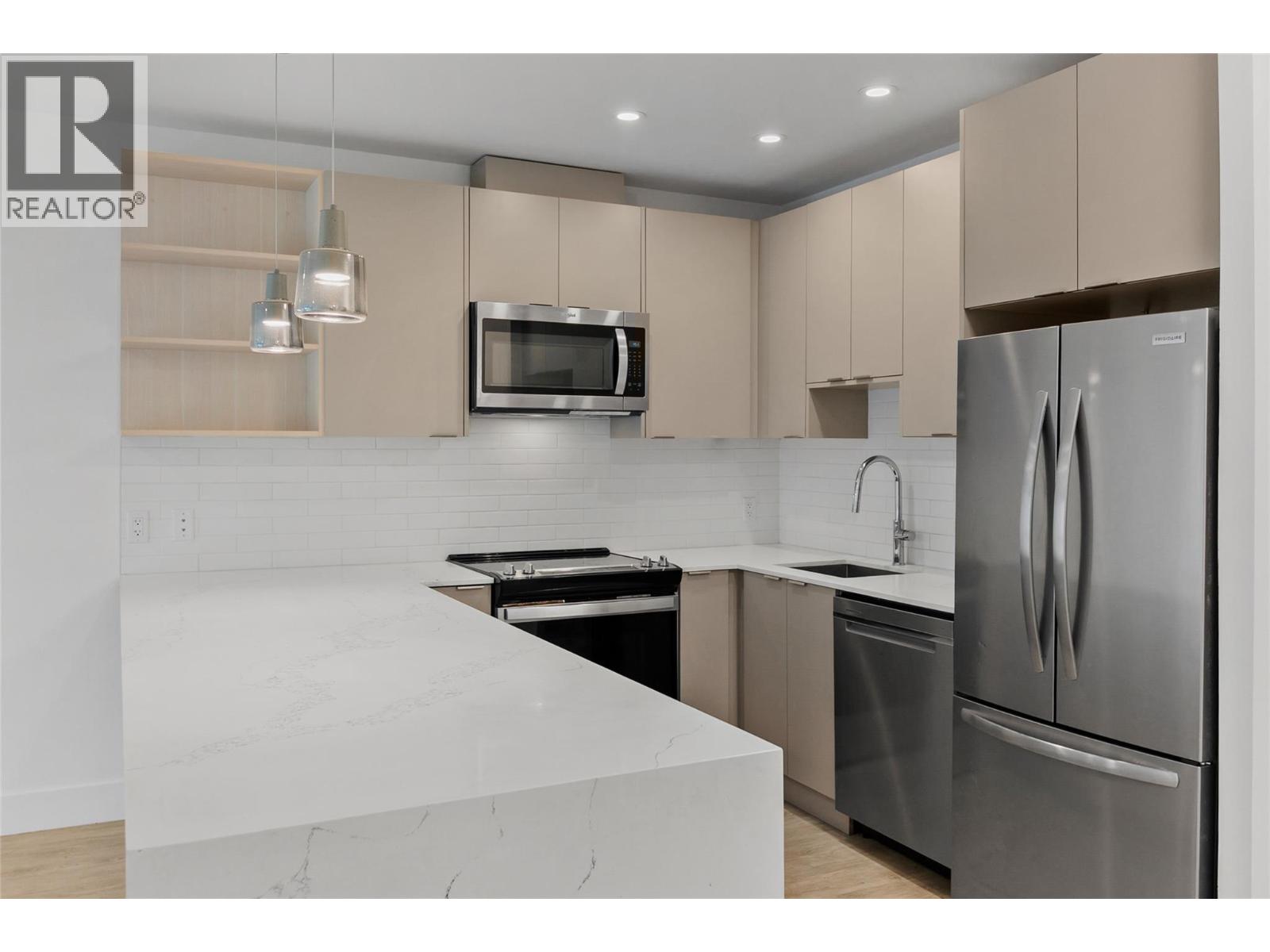 1701 Coursier Avenue Unit# 2204, Revelstoke