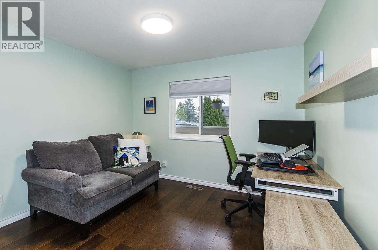 2062 MARY HILL ROAD, Port Coquitlam