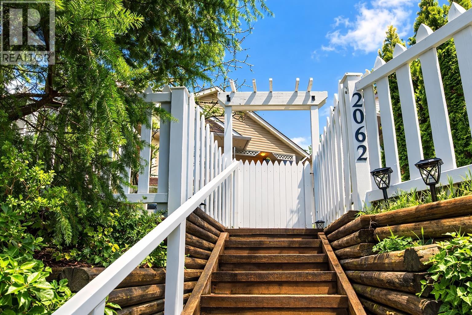 2062 MARY HILL ROAD, Port Coquitlam