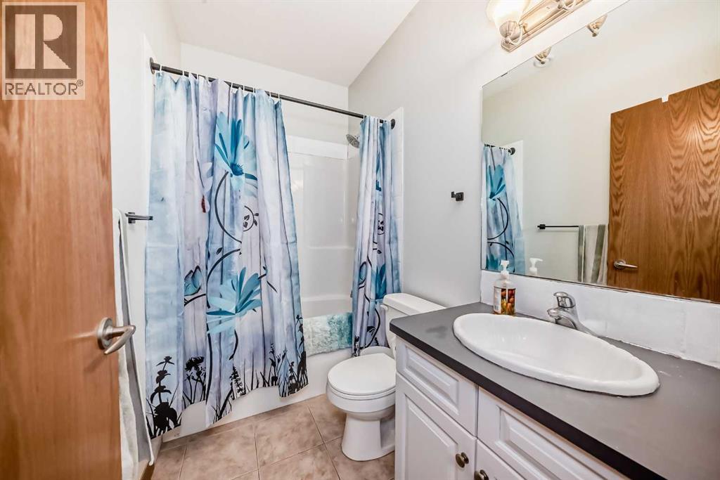 5223 56th Street, Innisfail