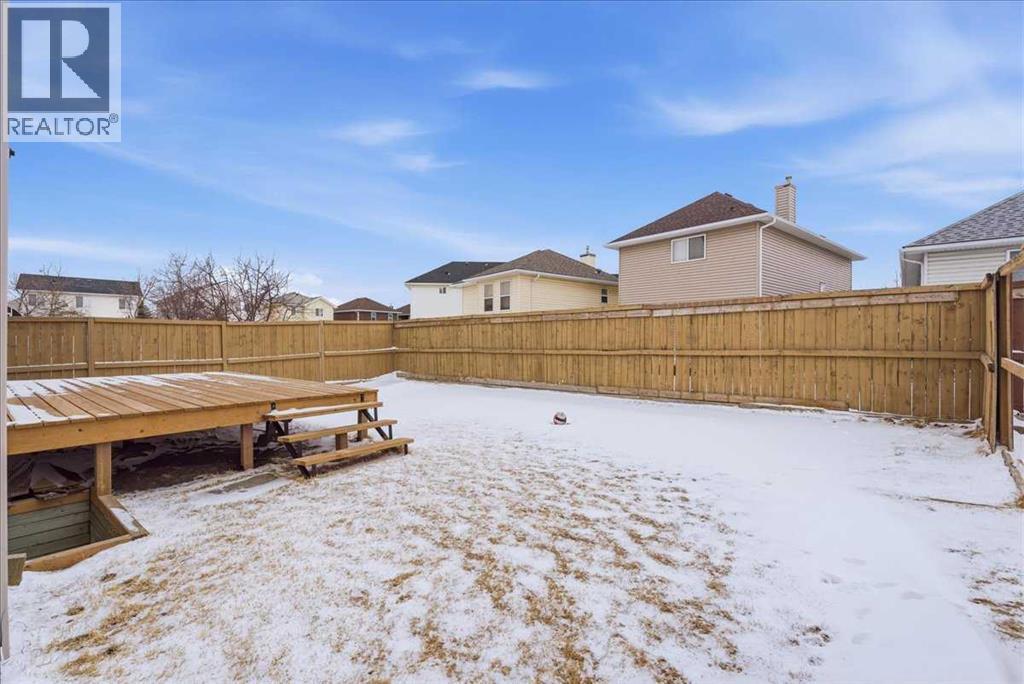 Single Family House for Sale in  Coral Springs Court NE Coral Springs Calgary 