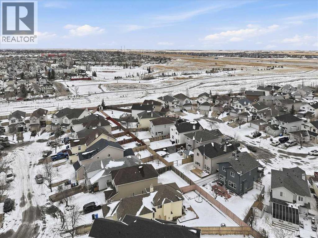 Single Family House for Sale in  Coral Springs Court NE Coral Springs Calgary 