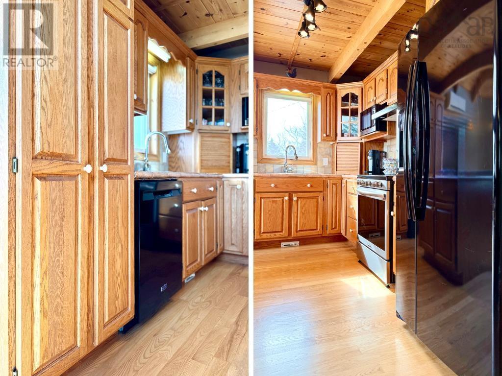 Property 23 of 50 of 32 Island View Lane